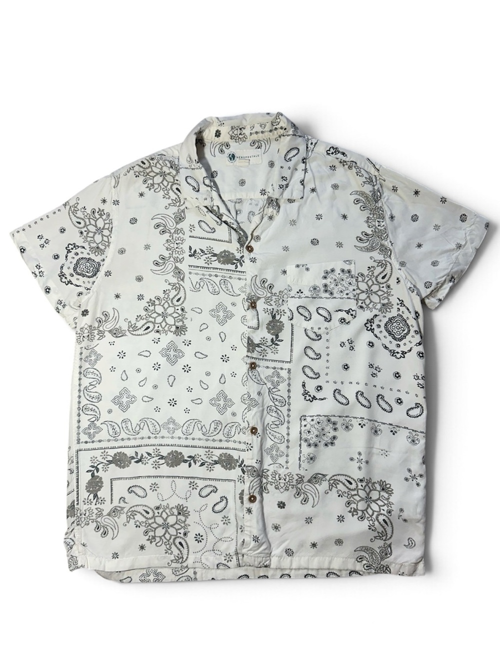 Aeropostale White Bandana Print Short-Sleeve Shirt